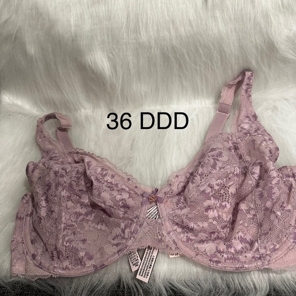 Victoria’s Secret Body by Victoria Unlined Demi Bra - New - Picture 1 of 4